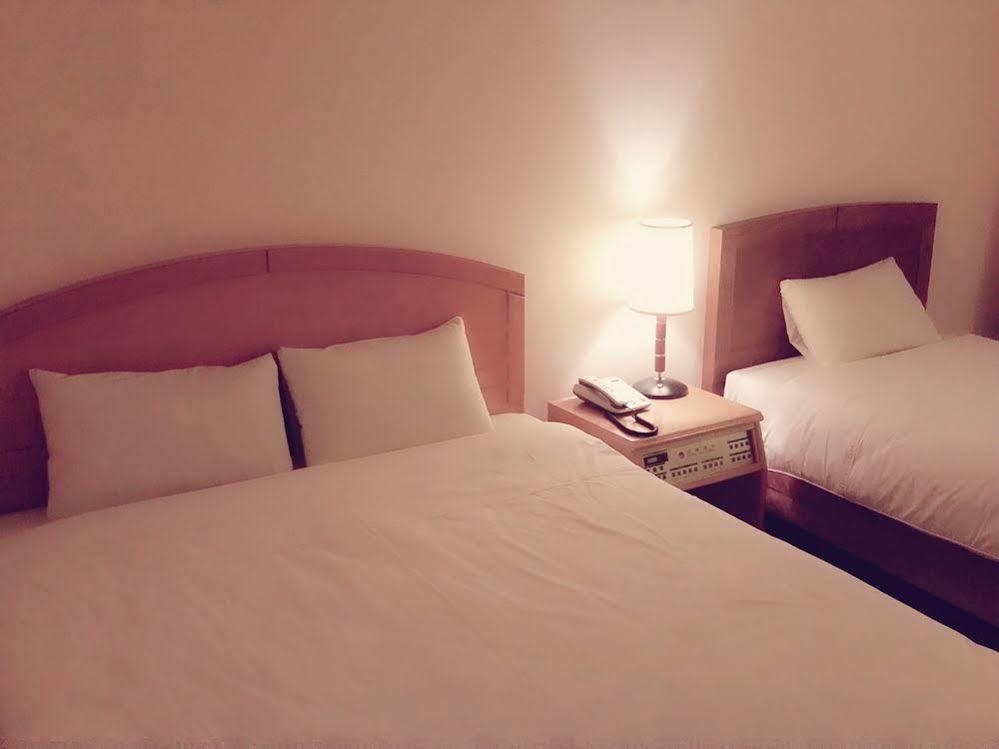 Daedong Hotel Чечжу Екстер'єр фото